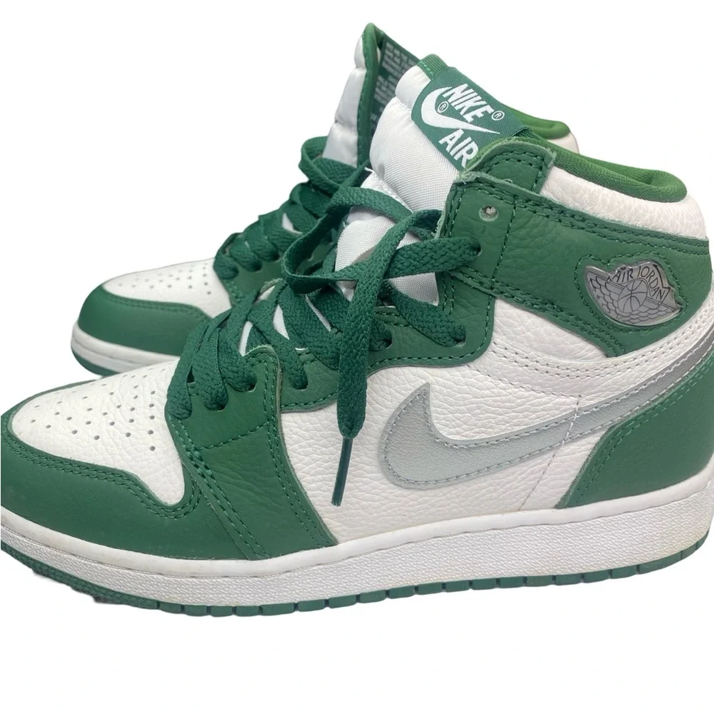 The Air Jordan 1 High OG GS 